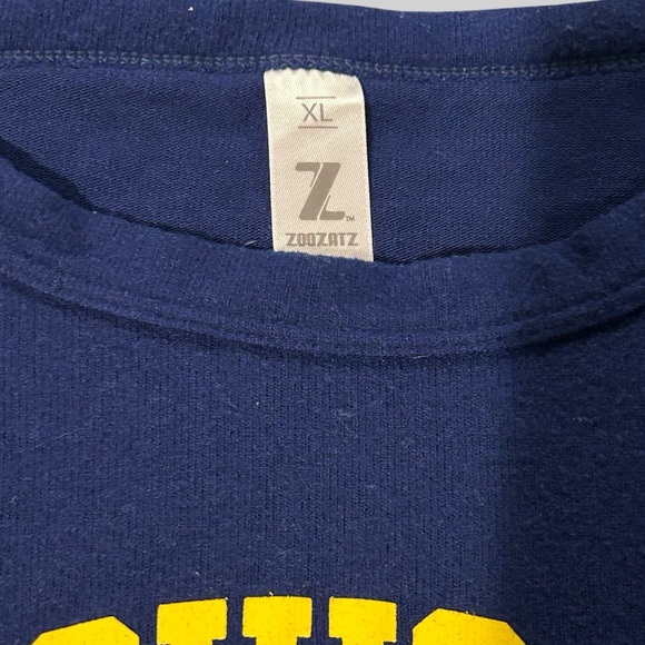 Zootatz Michigan Wolverines Blue Arched Long Sleeve Shirt - Size X-Large EUC - Picture 2 of 6